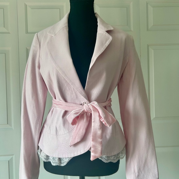 Soft Pink Blazer with Lace Trim and Velvet-Satin Tie - Picture 1 of 5